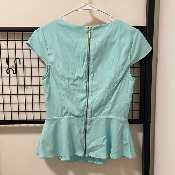 NWOT | Express women’s blouse — XS‎ - Picture 6 of 6